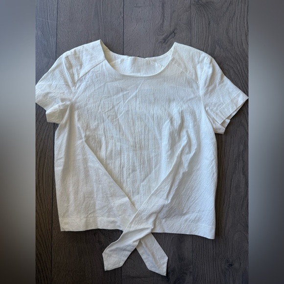 Modern Vintage Tops - Modern Vintage White Short Sleeve Top size xs